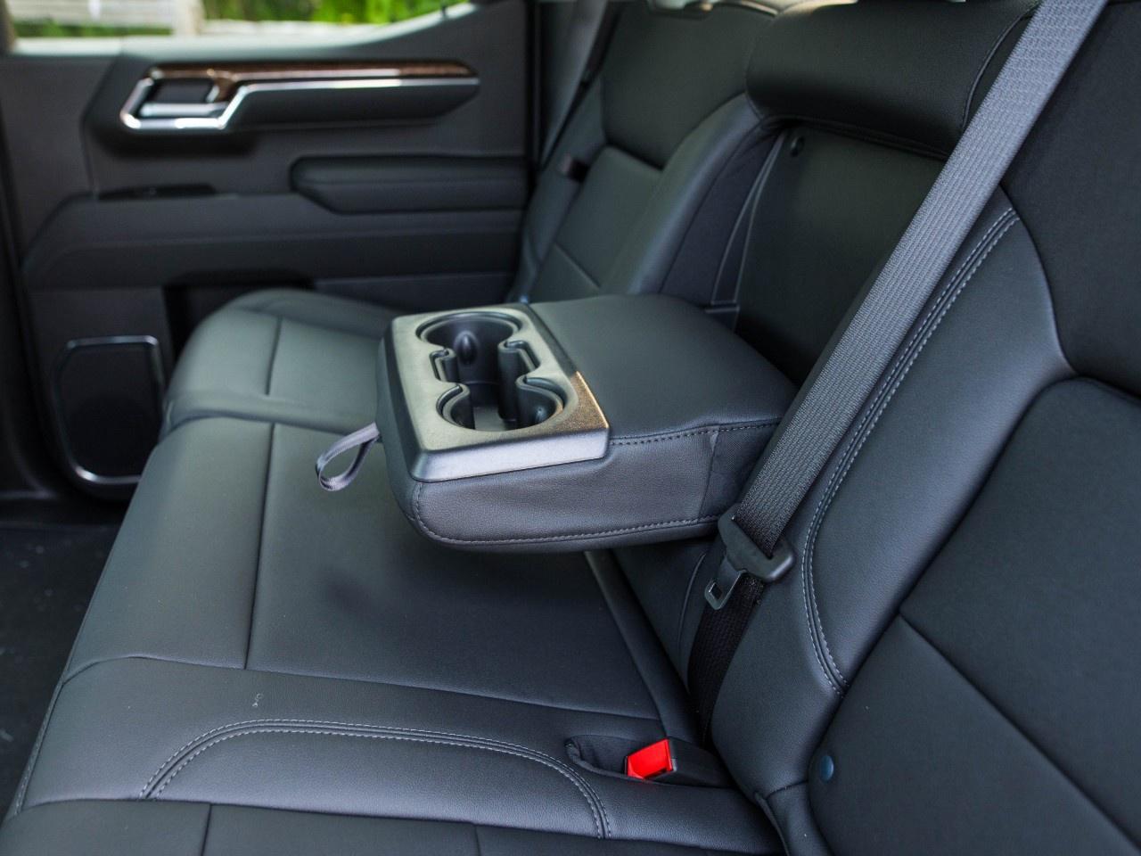 2026 GMC Sierra 1500 Crew Cab Short Box 4-Wheel Drive Elevation Photo