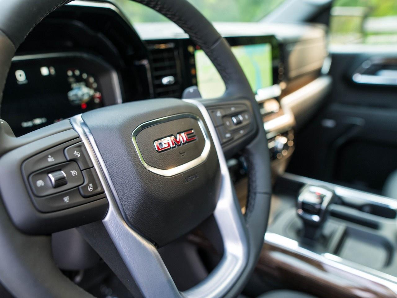 2026 GMC Sierra 1500 Crew Cab Short Box 4-Wheel Drive Elevation Photo