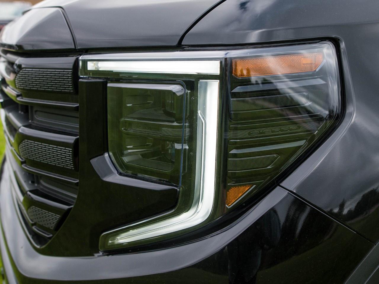 2026 GMC Sierra 1500 Crew Cab Standard Box 4-Wheel Drive Elevation Photo