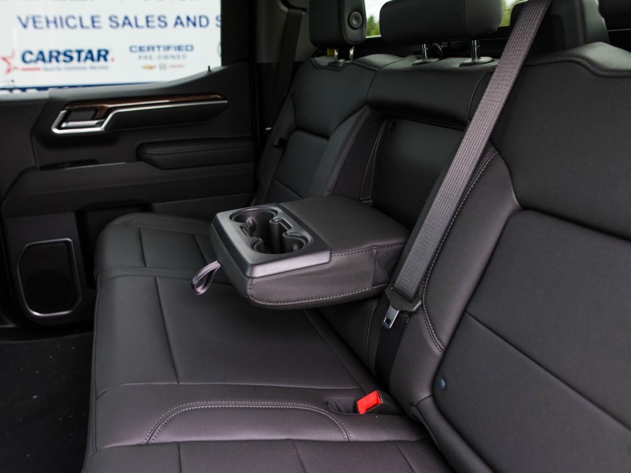 2026 GMC Sierra 1500 Crew Cab Standard Box 4-Wheel Drive Elevation Photo