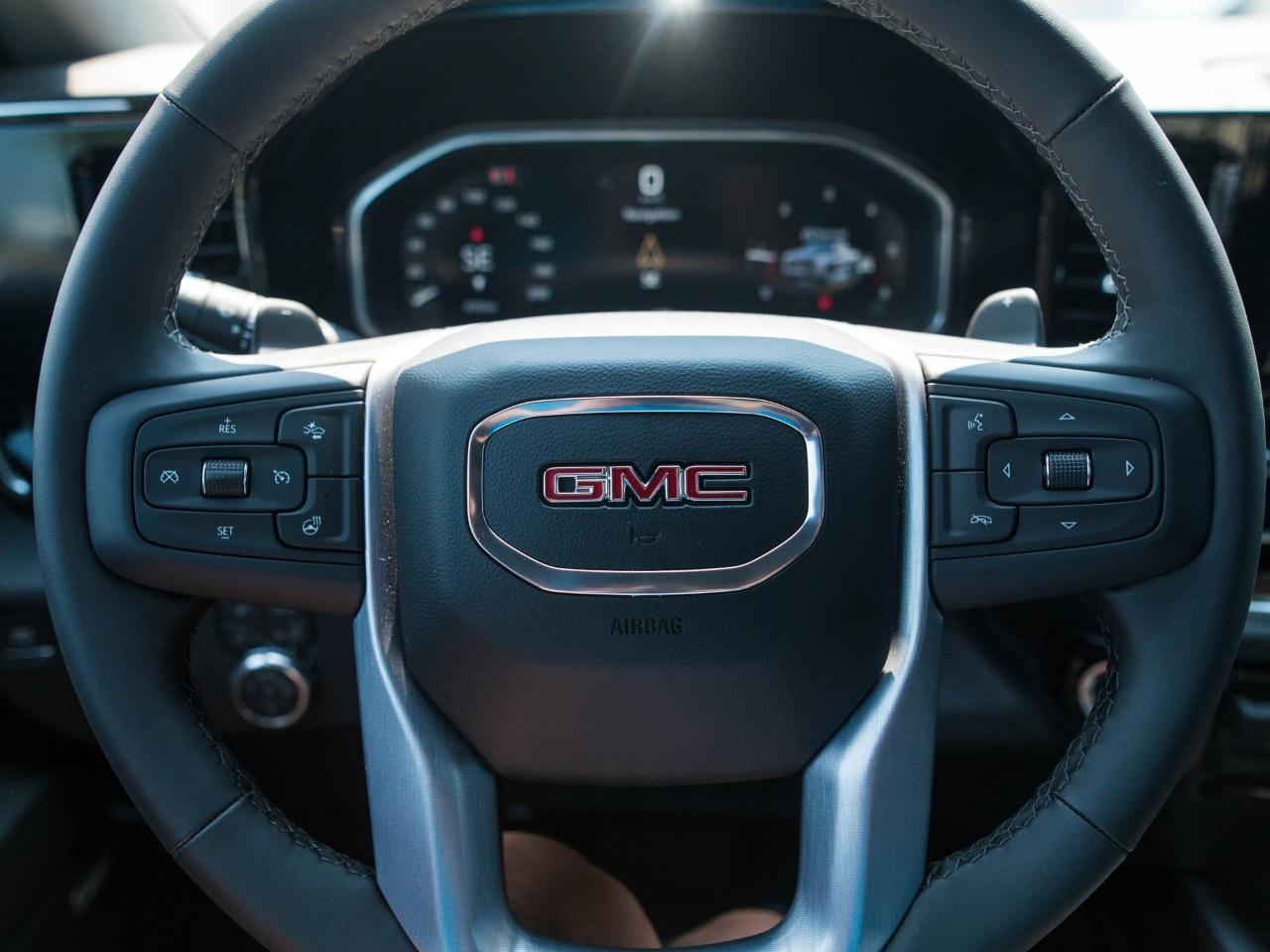 2026 GMC Sierra 1500 Crew Cab Short Box 4-Wheel Drive Elevation Photo