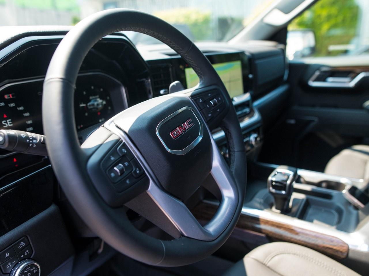 2026 GMC Sierra 1500 Crew Cab Short Box 4-Wheel Drive Elevation Photo