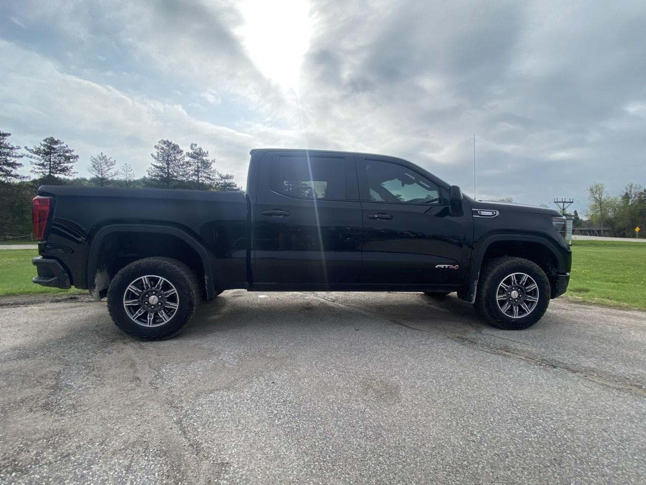 2026 GMC Sierra 1500 Crew Cab Short Box 4-Wheel Drive AT4 Photo