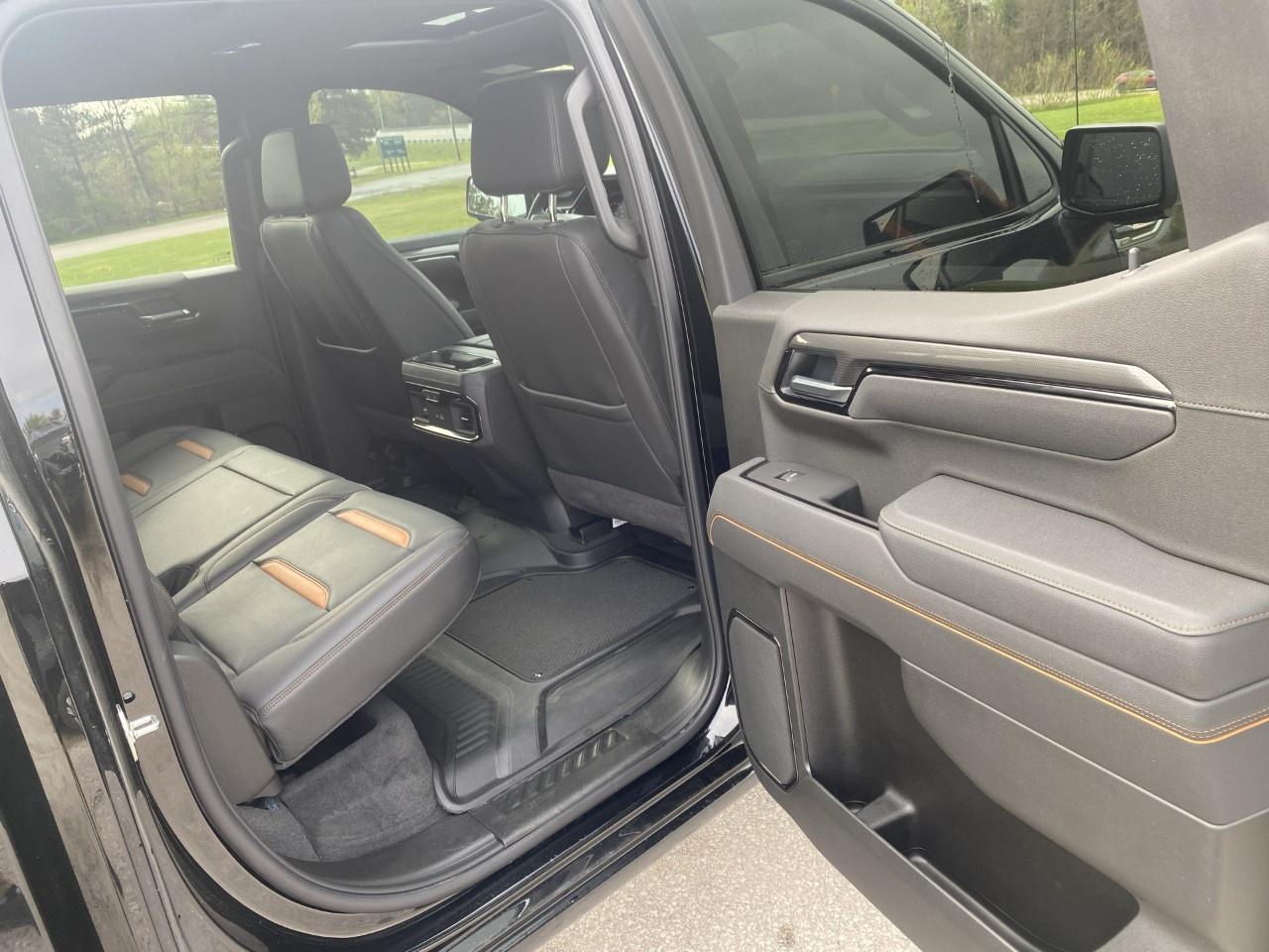 2026 GMC Sierra 1500 Crew Cab Short Box 4-Wheel Drive AT4 Photo
