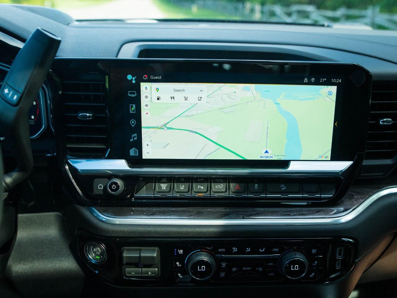 2026 Chevrolet SILVERADO 2500HD 4WD Crew Cab Standard Box LTZ Photo