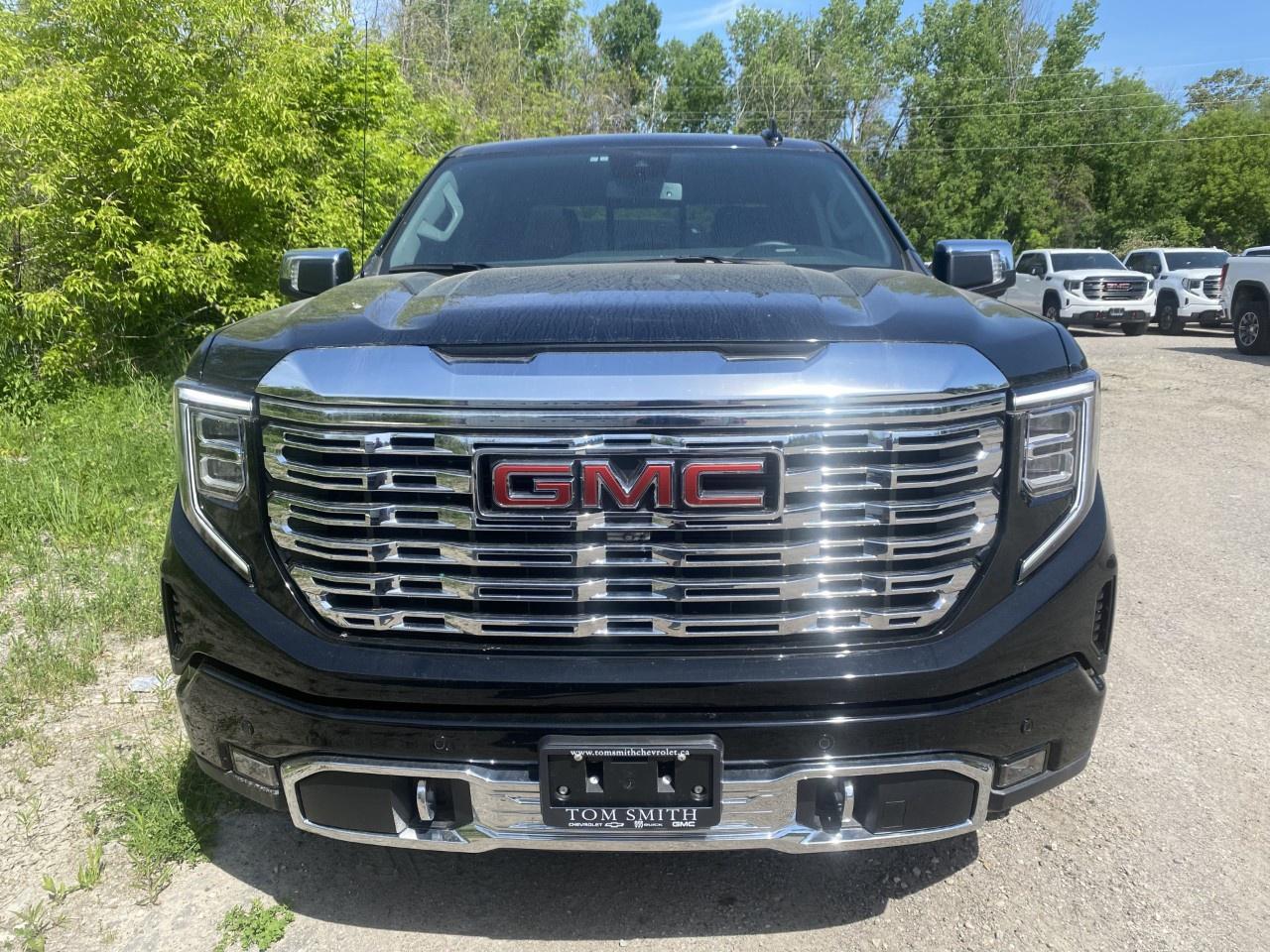 2025 GMC Sierra 1500 Crew Cab Short Box 4-Wheel Drive Denali Photo