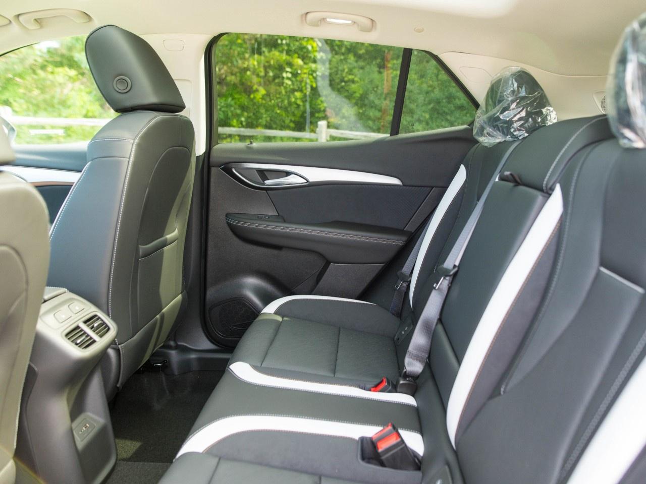 2026 Buick Envision AWD 4dr Sport Touring Photo