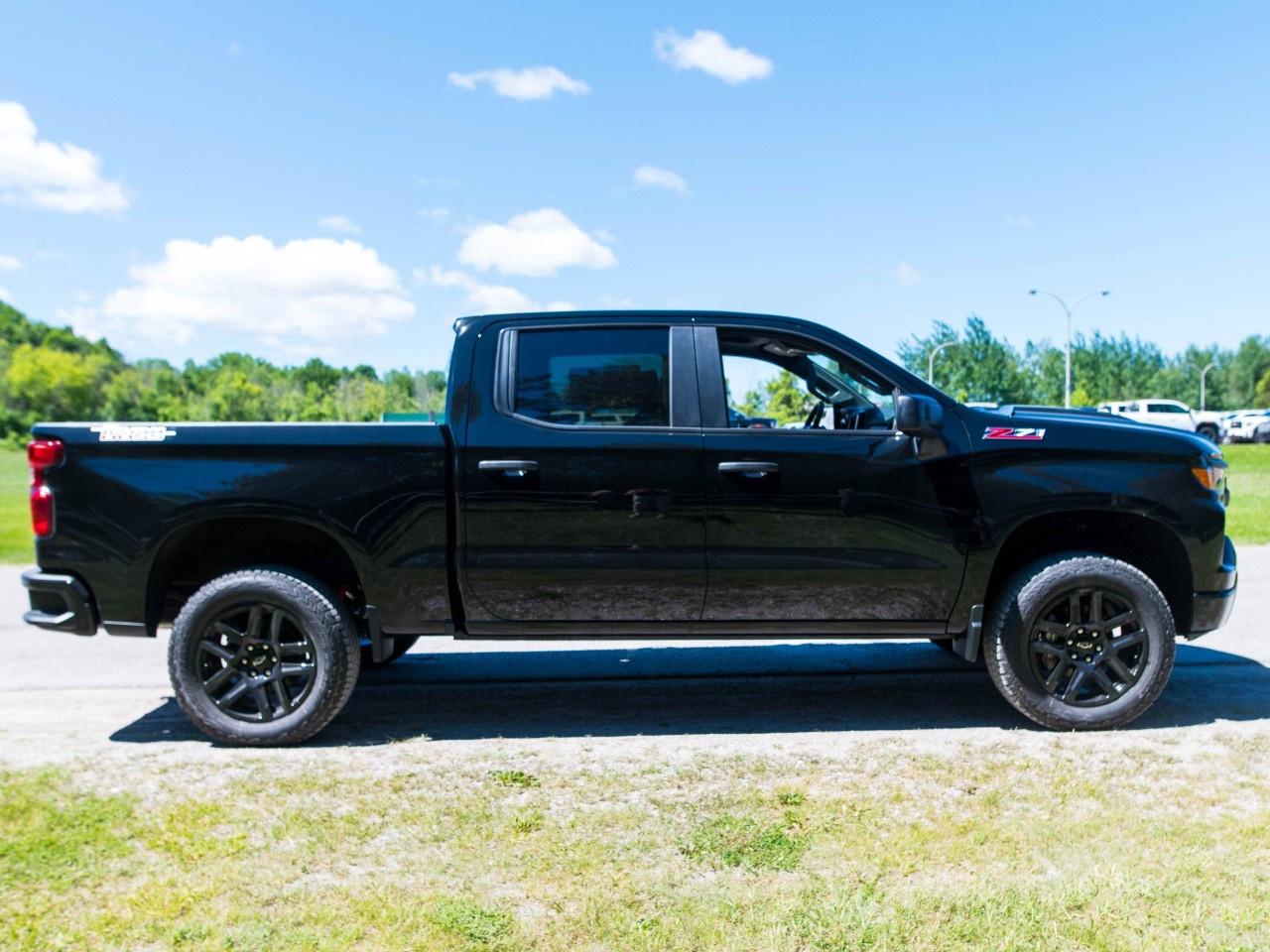 2026 Chevrolet Silverado 1500 Crew Cab Short Box 4-Wheel Drive Custom Trail Boss Photo