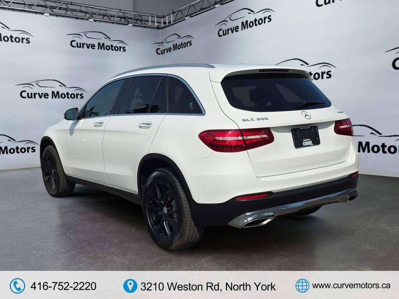 2019 Mercedes-Benz GLC GLC 300 4MATIC * NO ACCIDENTS / CAMERA / PANORAMIC / DRIVER ASSIST Photo