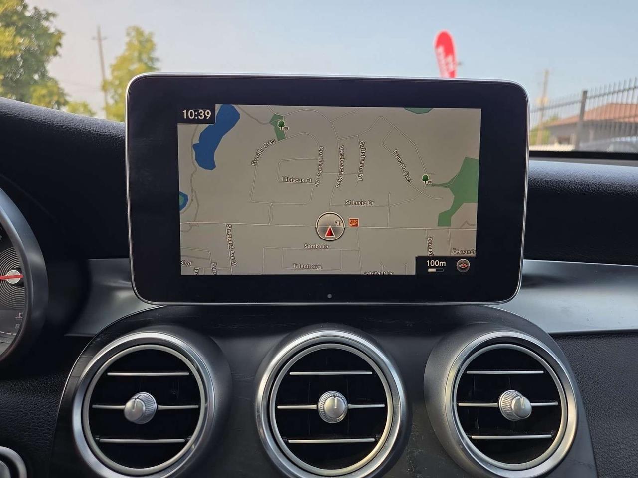 2019 Mercedes-Benz GLC GLC 300 4MATIC * NO ACCIDENTS / CAMERA / PANORAMIC / DRIVER ASSIST Photo