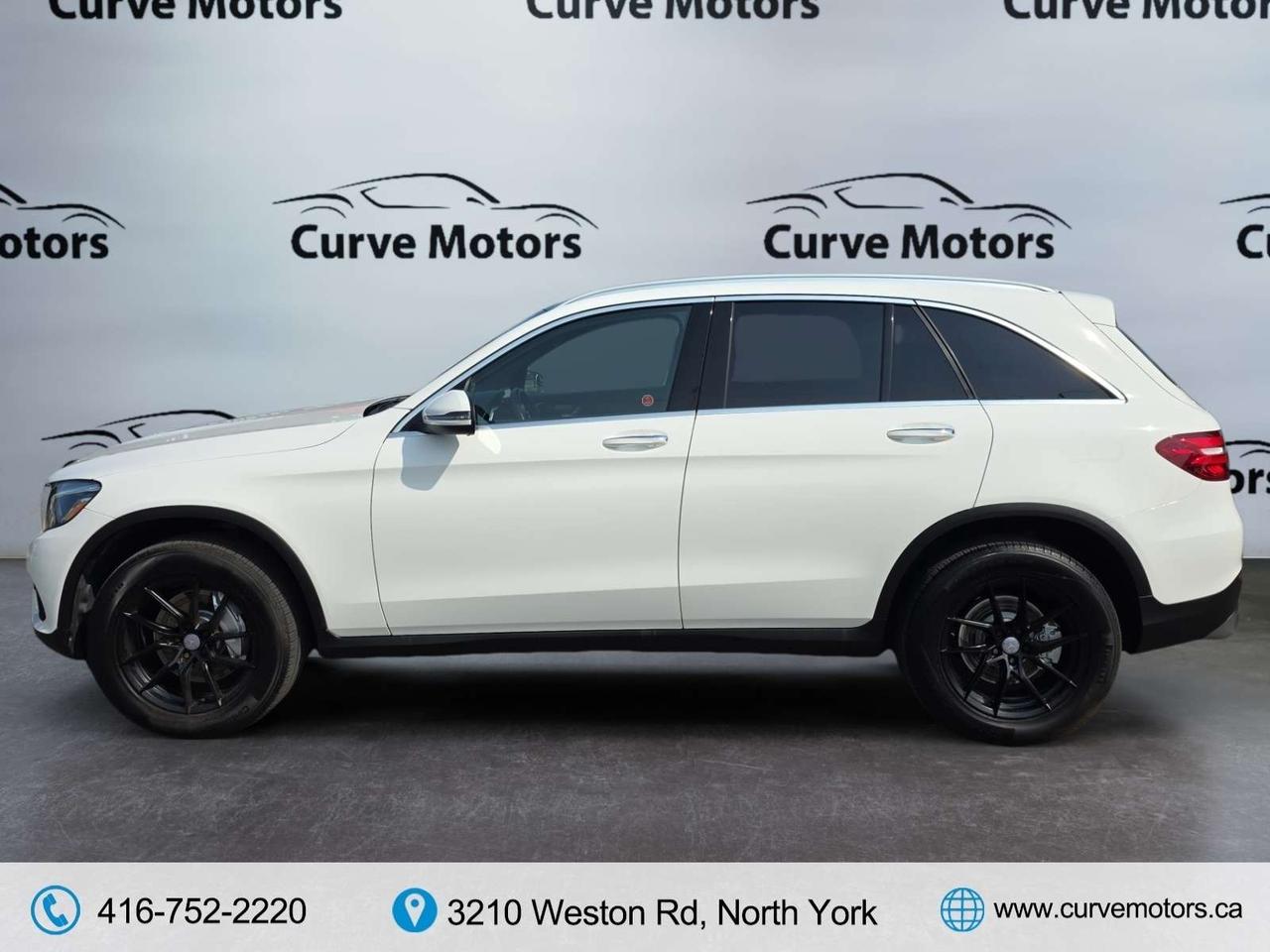 2019 Mercedes-Benz GLC GLC 300 4MATIC * NO ACCIDENTS / CAMERA / PANORAMIC / DRIVER ASSIST Photo