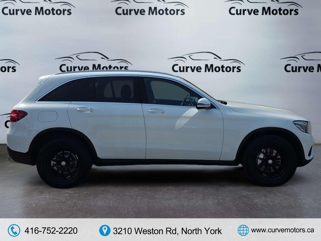 2019 Mercedes-Benz GLC GLC 300 4MATIC * NO ACCIDENTS / CAMERA / PANORAMIC / DRIVER ASSIST Photo