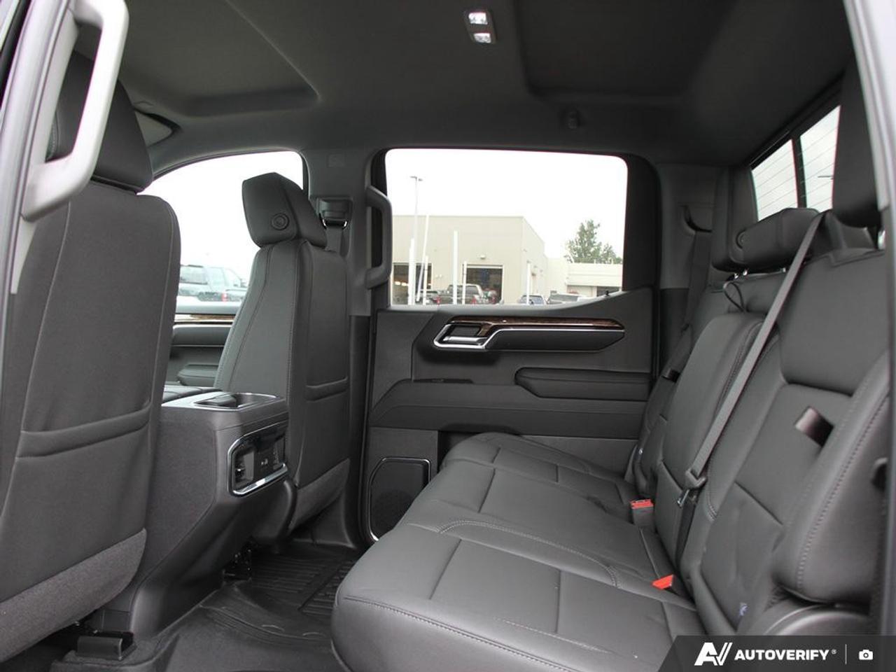 2026 GMC Sierra 1500 Crew Cab Short Box 4-Wheel Drive Elevation Photo