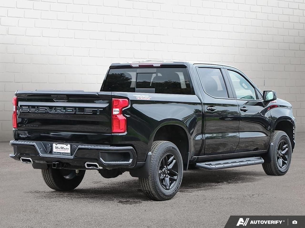 2021 Chevrolet Silverado 1500 Crew Cab Short Box 4-Wheel Drive LT Trail Boss Photo