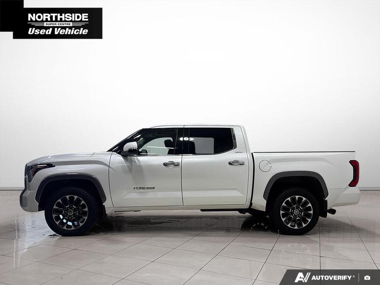 2023 Toyota Tundra 4X4 CrewMax Limited Photo