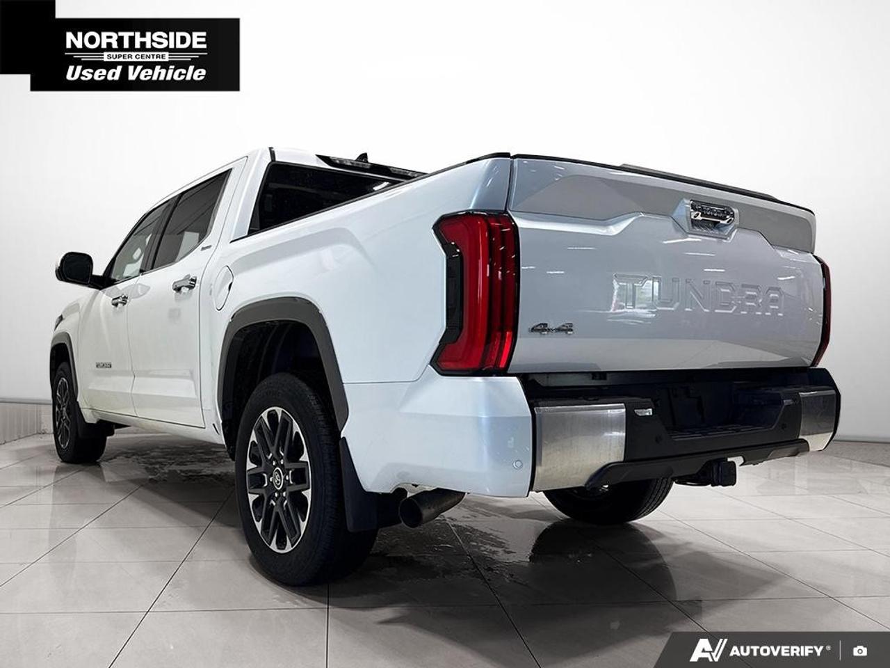 2023 Toyota Tundra 4X4 CrewMax Limited Photo