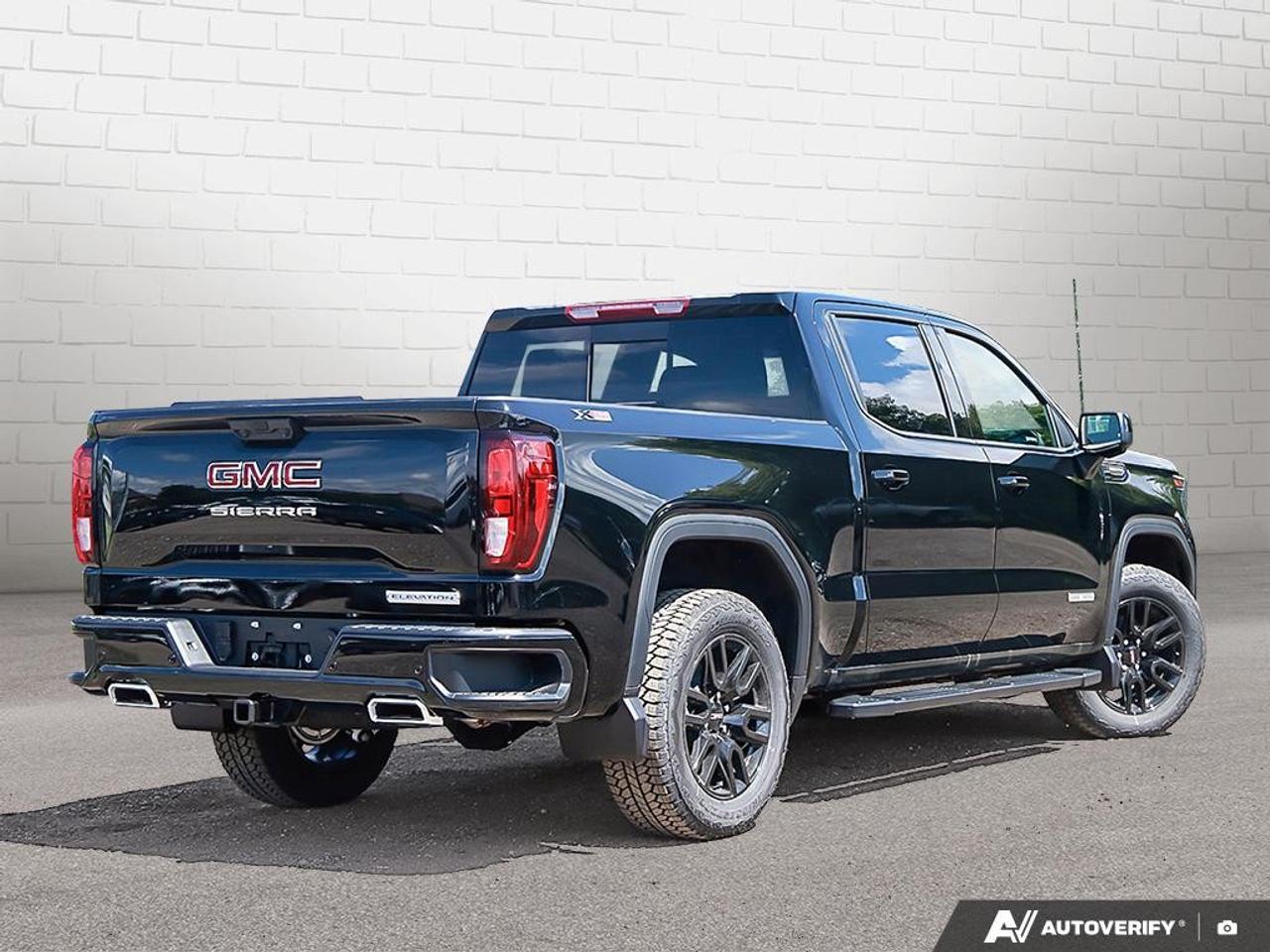 2026 GMC Sierra 1500 Crew Cab Short Box 4-Wheel Drive Elevation Photo4