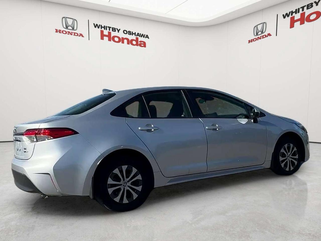 2025 Toyota Corolla LE Photo