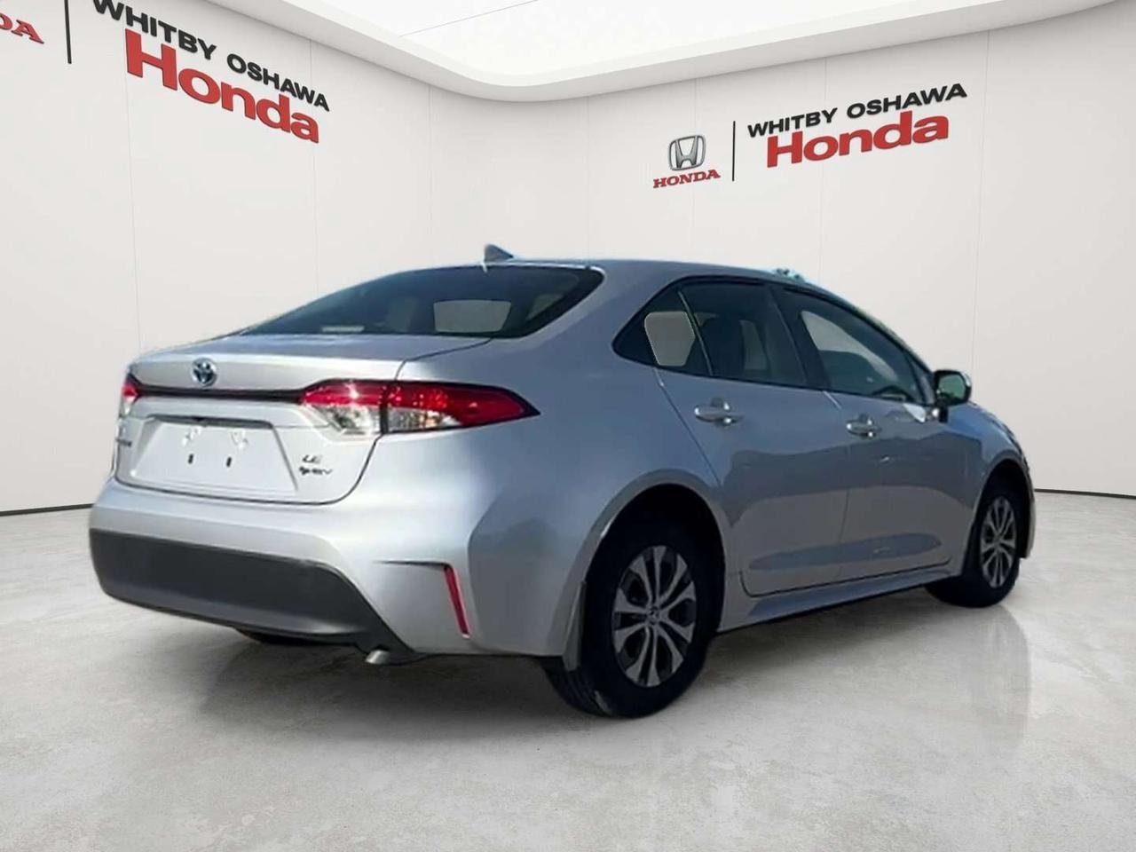 2025 Toyota Corolla LE Photo