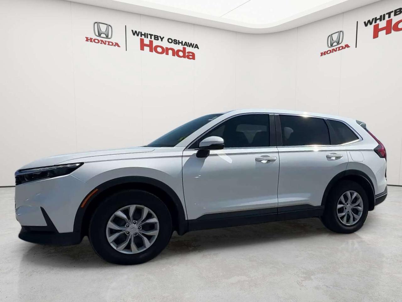 2025 Honda CR-V LX Photo1