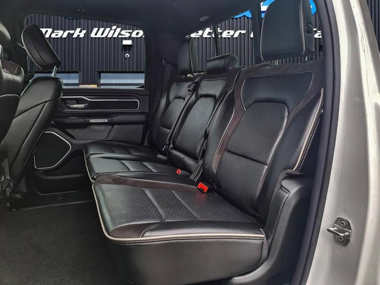 2023 RAM 1500 Laramie Crew 4x4 | 5.7L Hemi | Night Edition | Leather | Heated + Cooled Seats | and More ! Photo