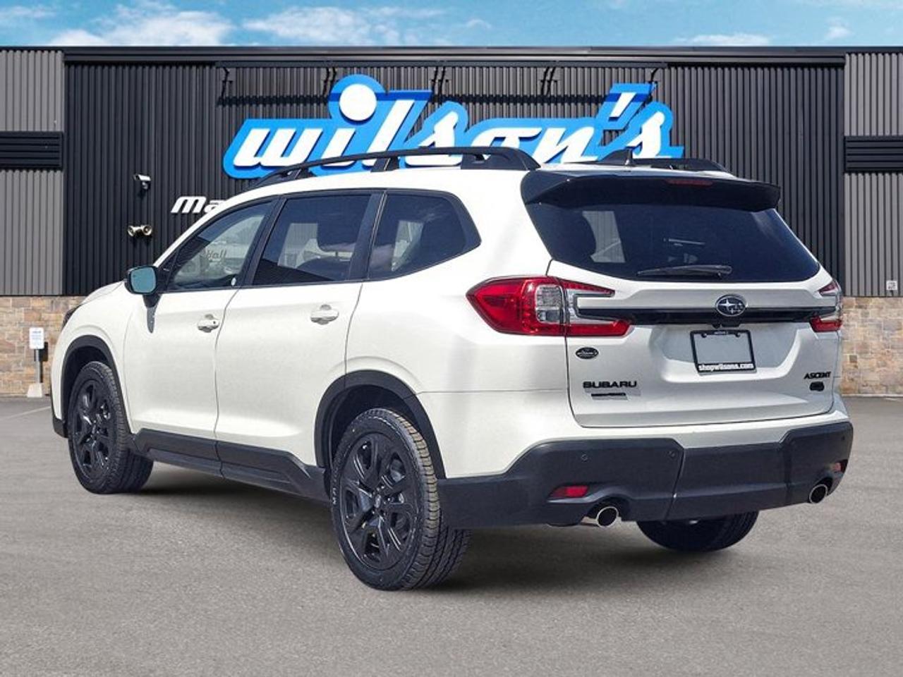 2023 Subaru ASCENT Onyx AWD | 7 Seater | Leather | Heated Seats + Steering | Panoramic Sunroof | Eyesight | BSM & More! Photo