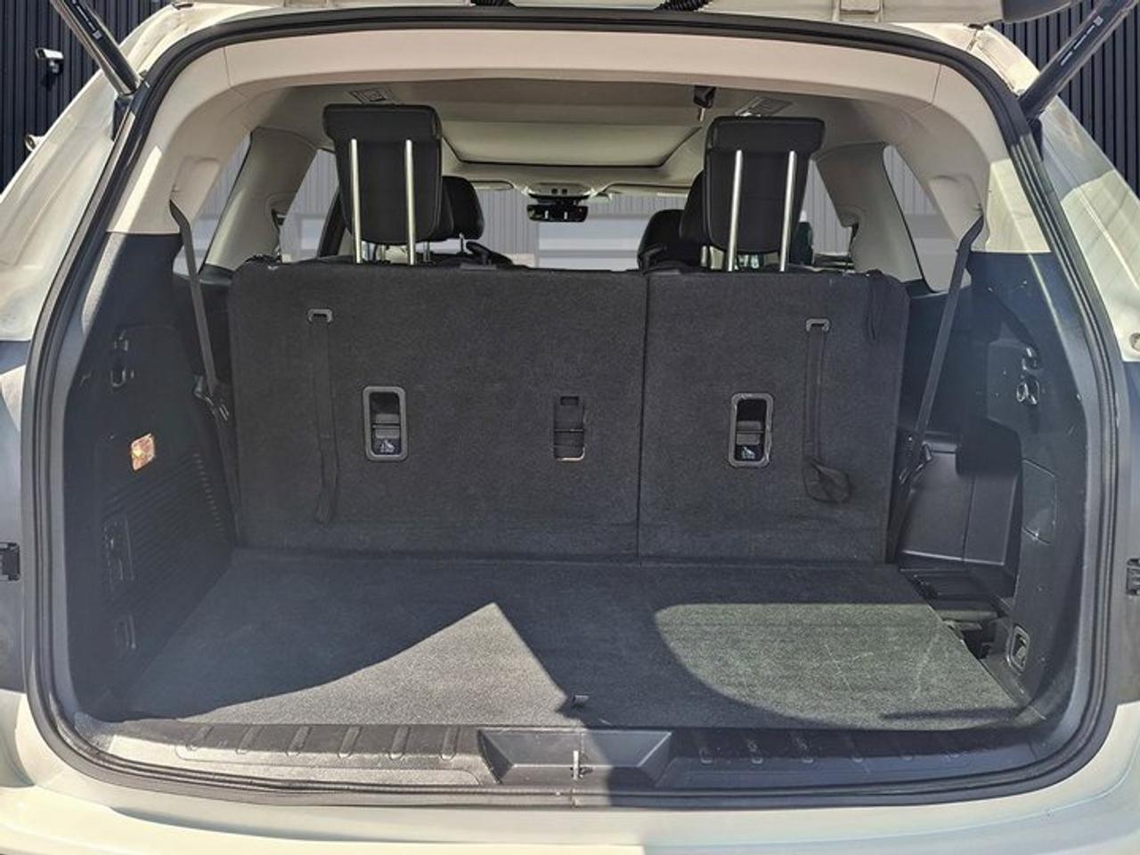 2023 Subaru ASCENT Onyx AWD | 7 Seater | Leather | Heated Seats + Steering | Panoramic Sunroof | Eyesight | BSM & More! Photo