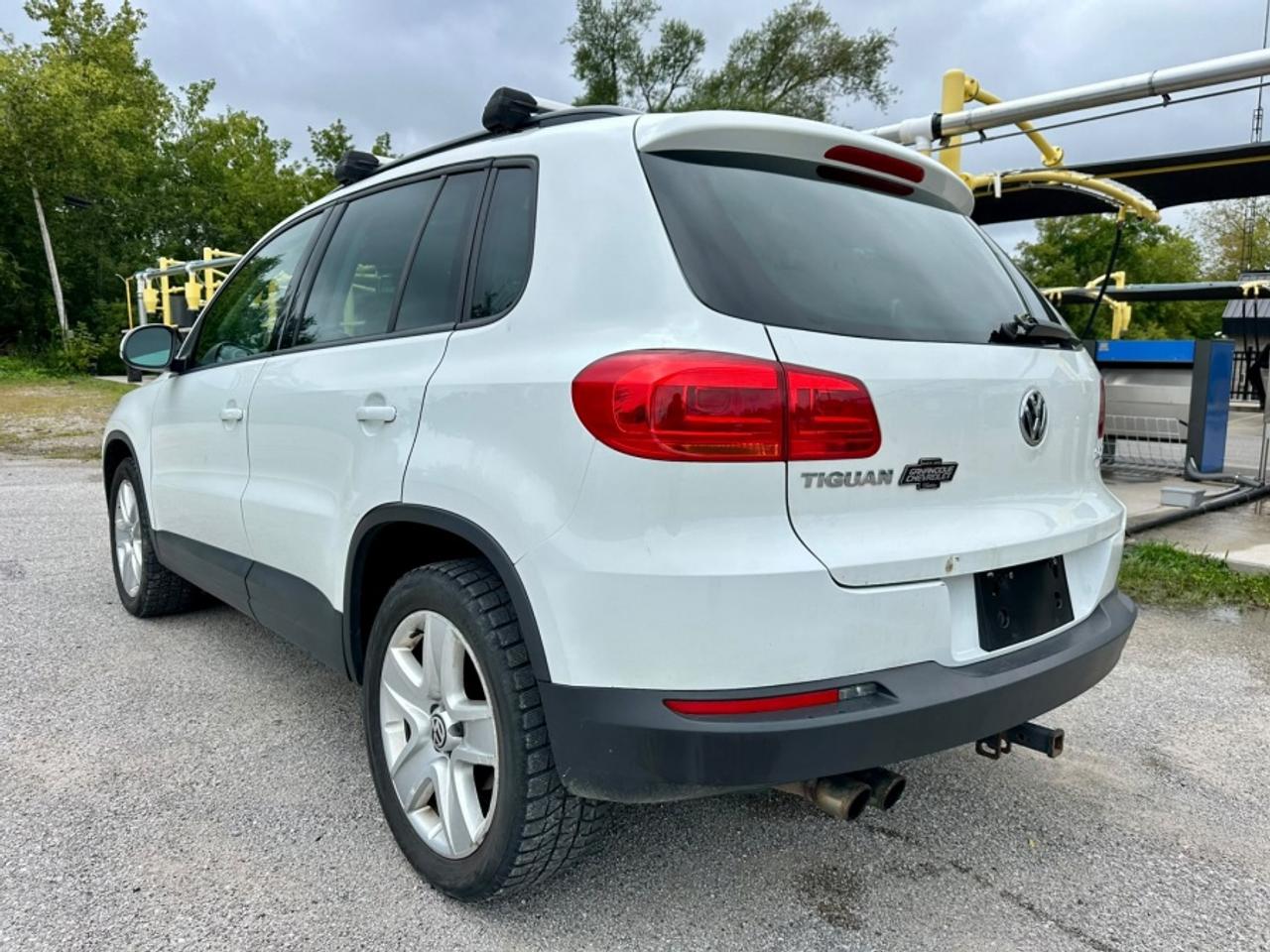 2016 Volkswagen Tiguan " Photo