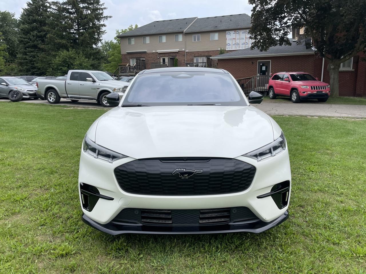 2022 Ford Mustang Mach-E GT Performance Edition *Extended range Photo1