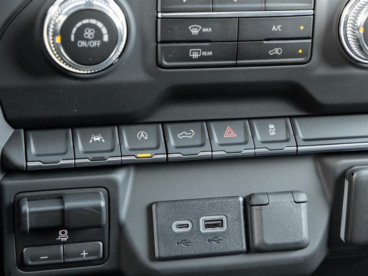 2026 GMC Sierra 1500 PRO Photo