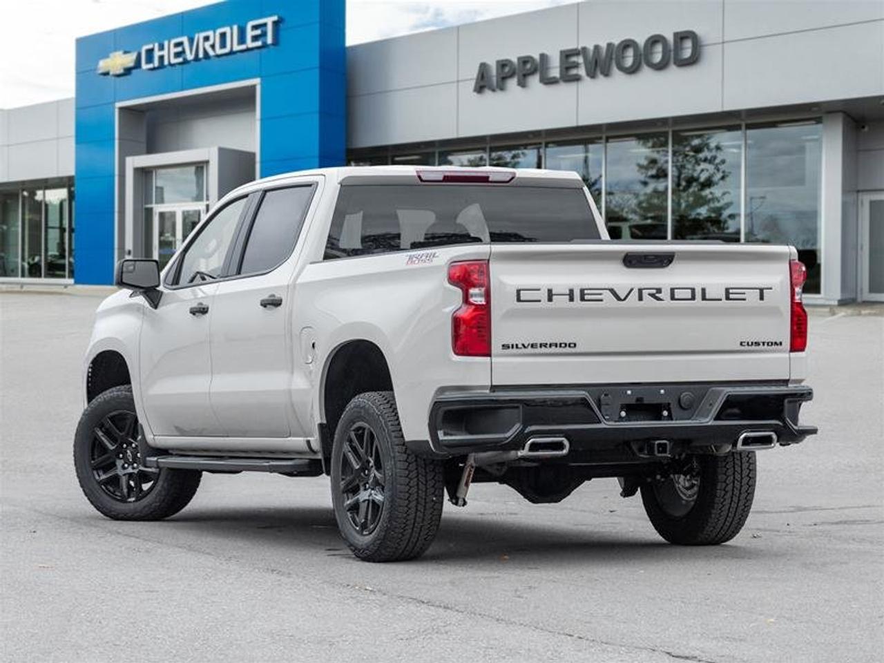 2026 Chevrolet Silverado 1500 Custom Trail Boss Photo