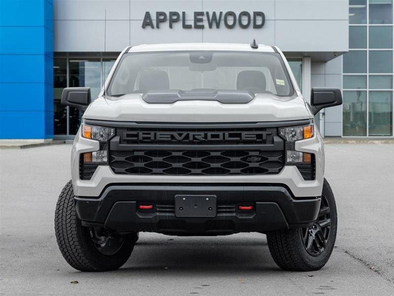 2026 Chevrolet Silverado 1500 Custom Trail Boss Photo1