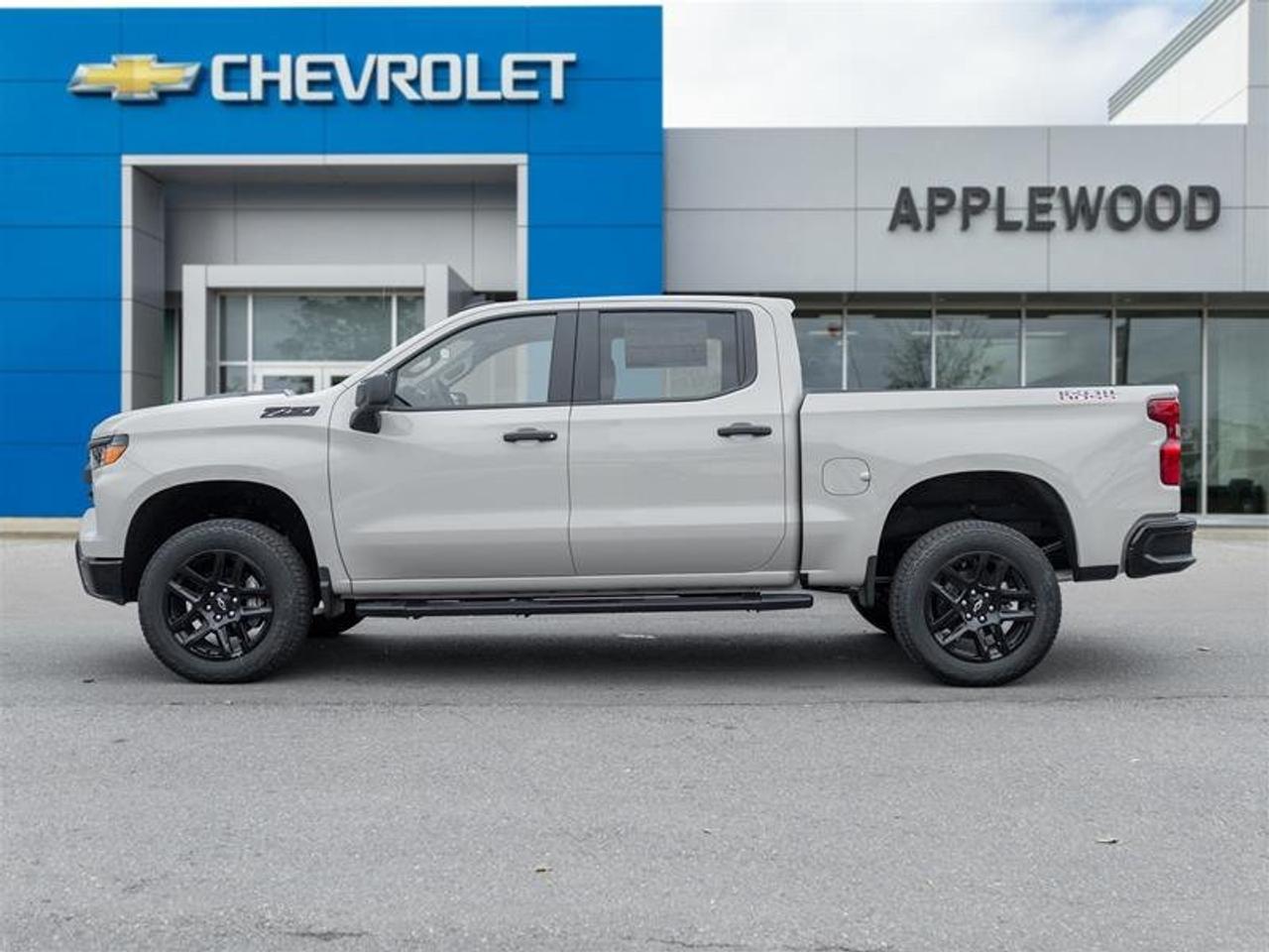 2026 Chevrolet Silverado 1500 Custom Trail Boss Photo2