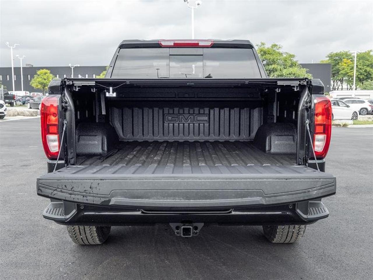 2026 GMC Sierra 1500 ELEVATION Photo