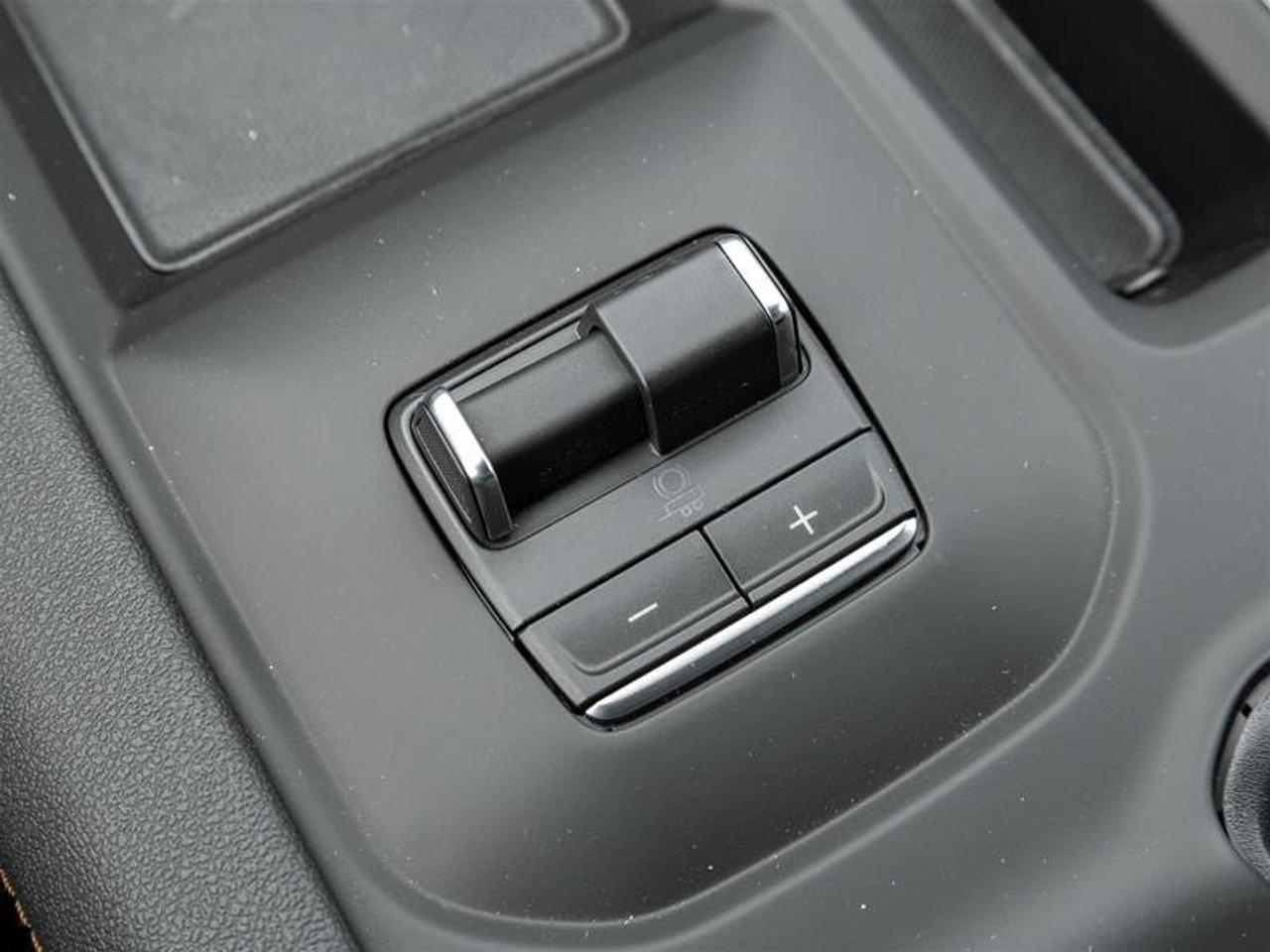 2026 GMC Sierra 2500 HD AT4 Photo