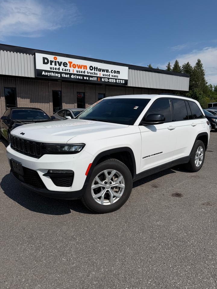 2023 Jeep Grand Cherokee LIMITED 4X4 - Photo #1
