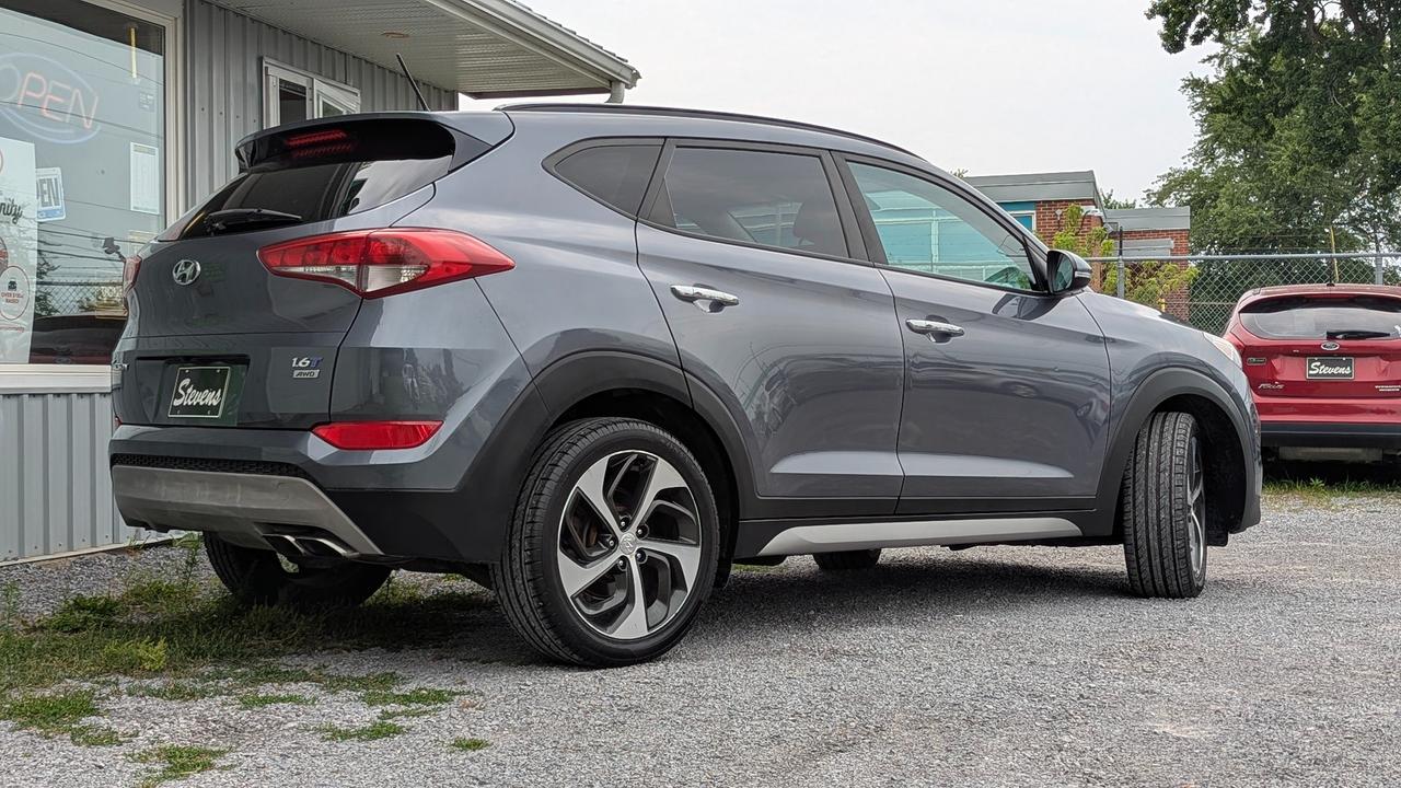2017 Hyundai Tucson SE Photo4