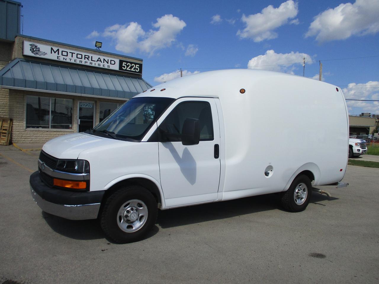 2015 Chevrolet Express Commercial Cutaway