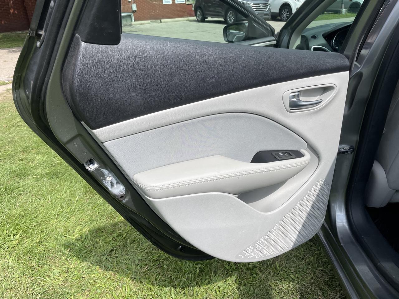 2013 Dodge Dart SXT *ONE Owner Photo