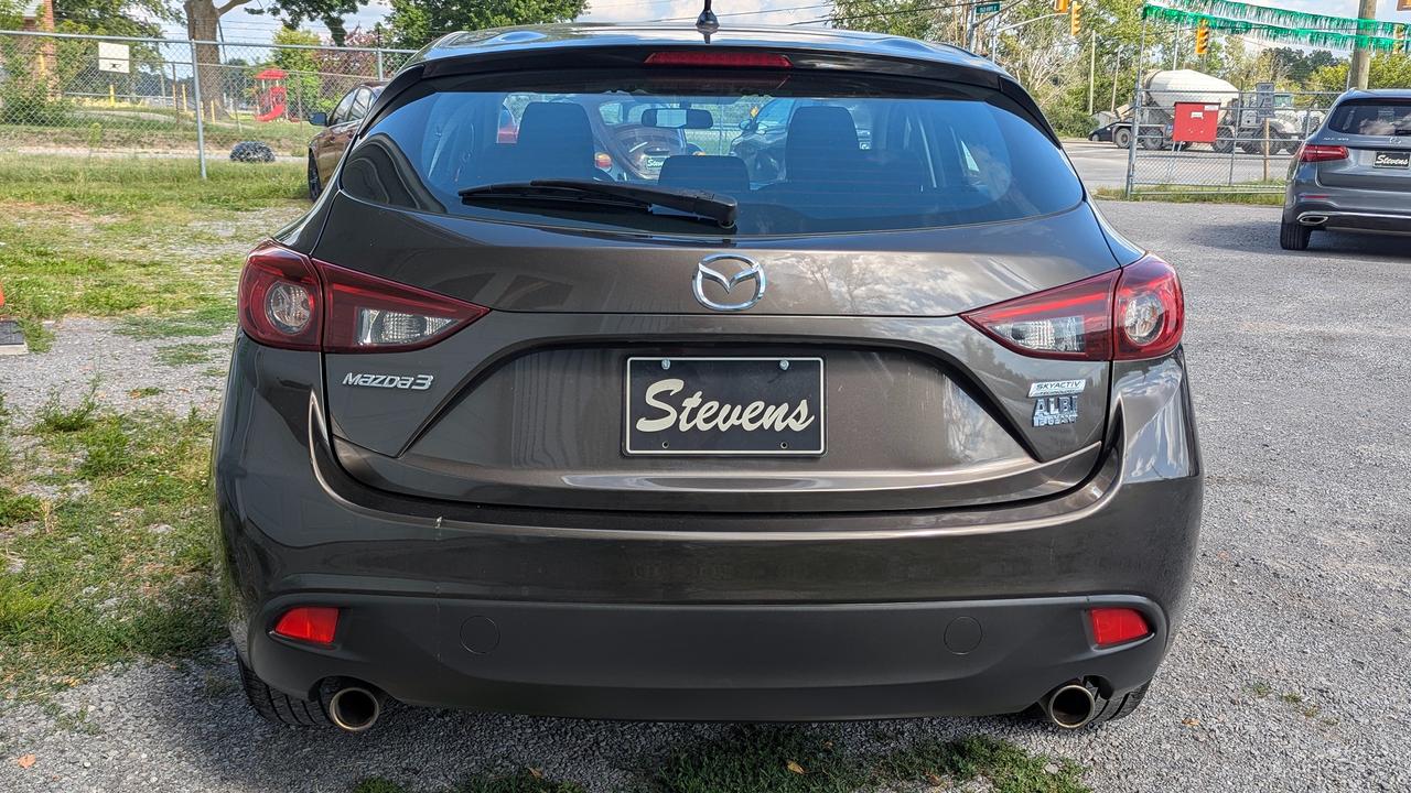 2015 Mazda MAZDA3 4dr HB Sport Auto GX Photo3
