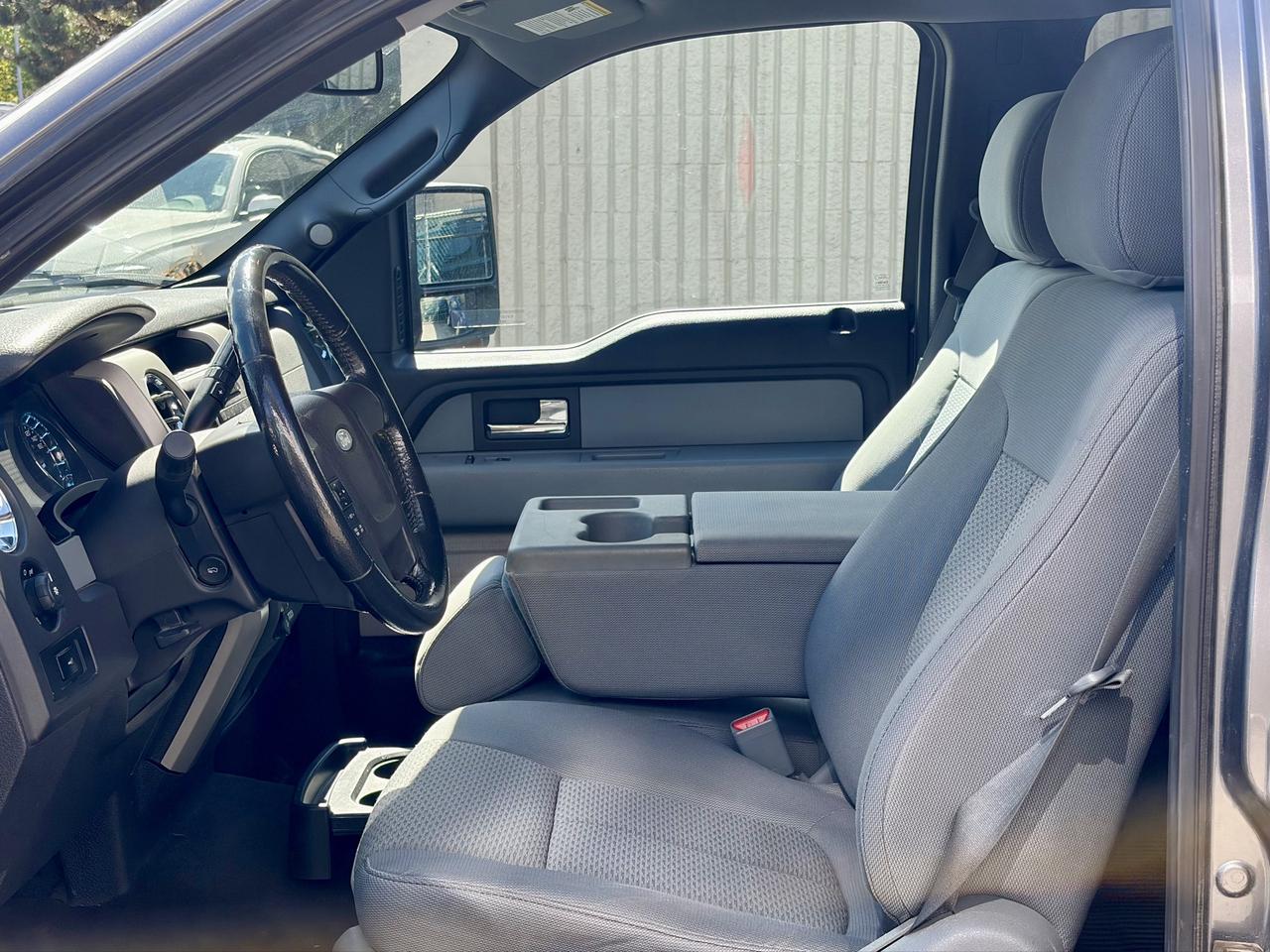 2012 Ford F-150 FINANCING AVAILABLE Photo9