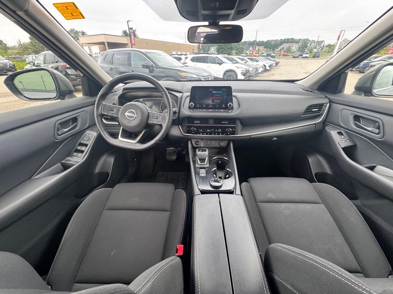 2024 Nissan Rogue AWD S Photo