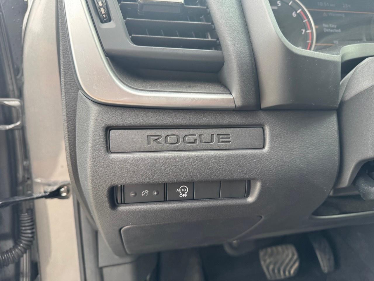 2024 Nissan Rogue AWD S Photo