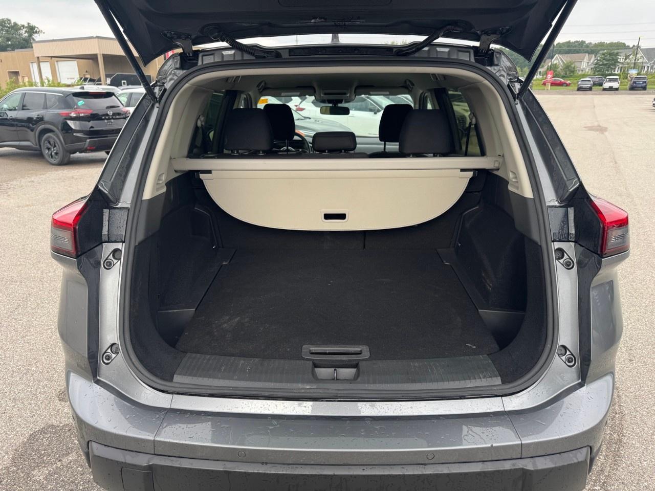 2024 Nissan Rogue AWD S Photo