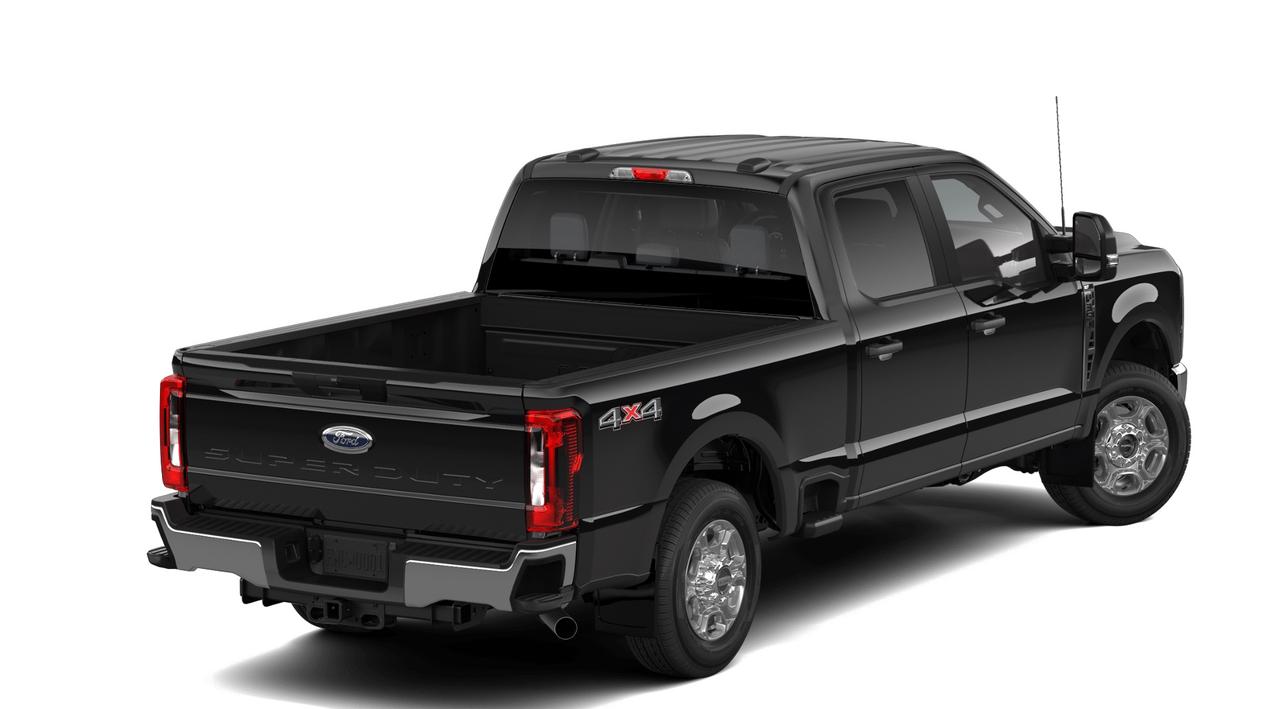2026 Ford F-350 Super Duty SRW XLT Photo2