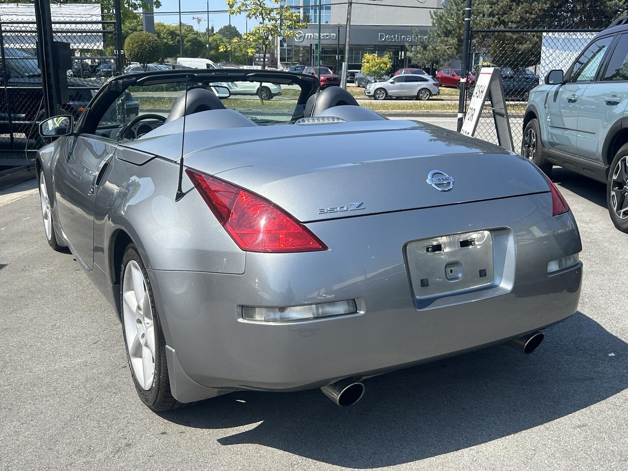 2005 Nissan 350Z TOURING - Photo #5