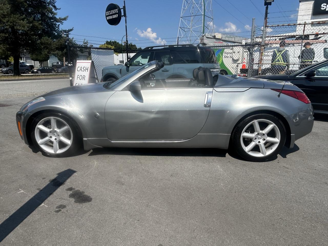 2005 Nissan 350Z TOURING Photo