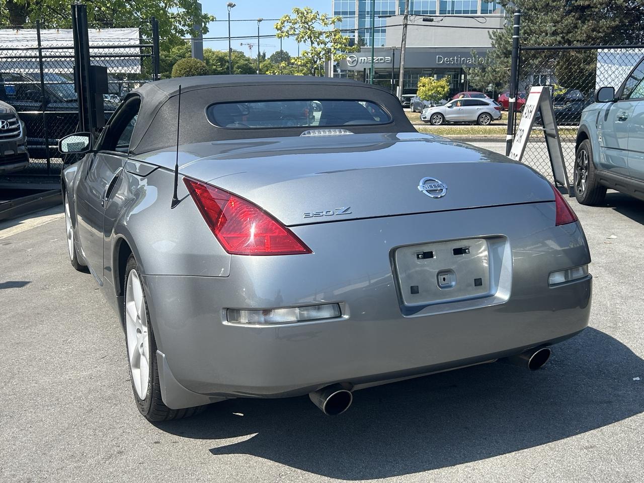 2005 Nissan 350Z TOURING - Photo #6