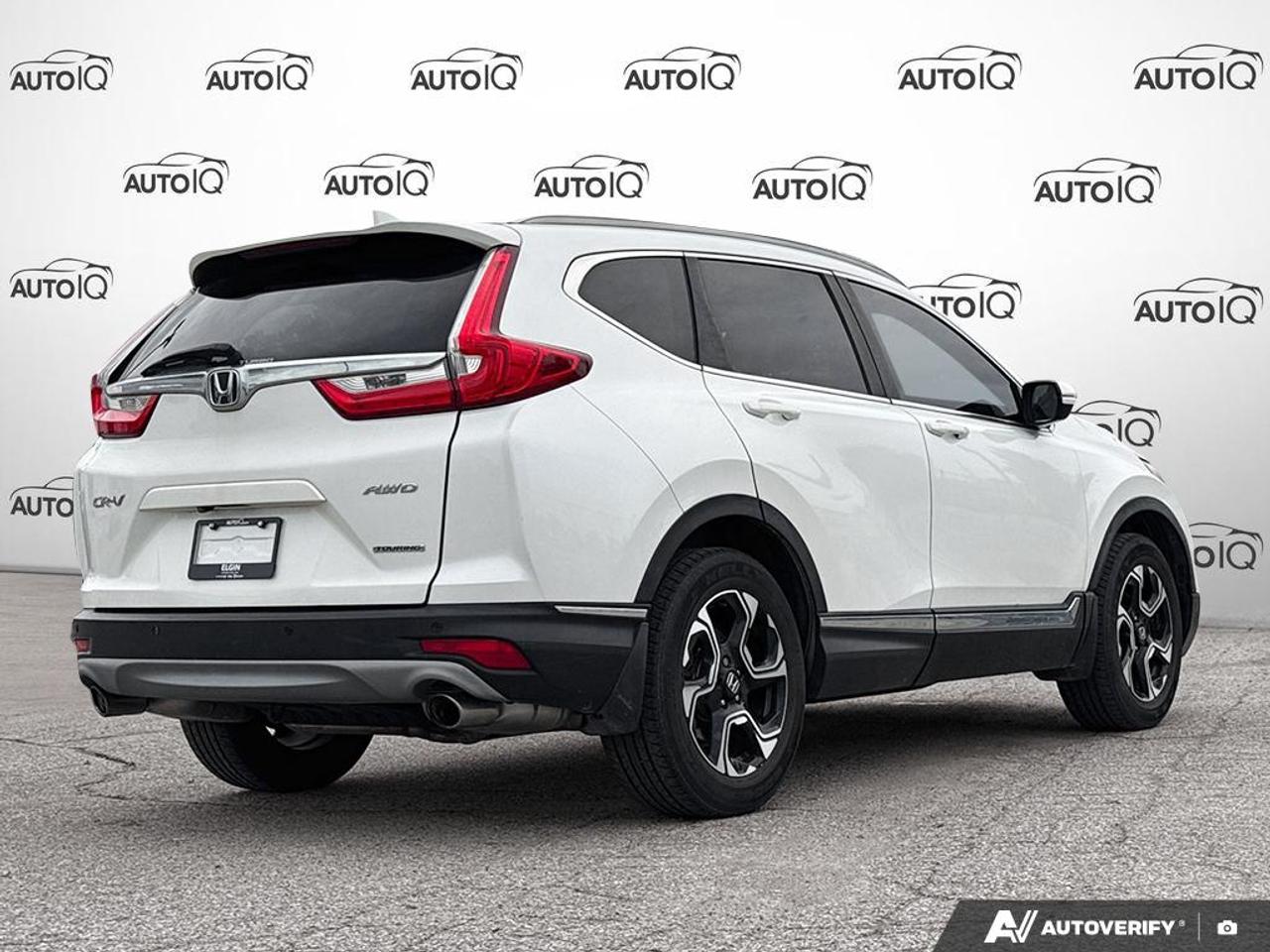 2017 Honda CR-V Touring POWER SUNROOF | APPLE CARPLAY/ANDROID AUTO Photo