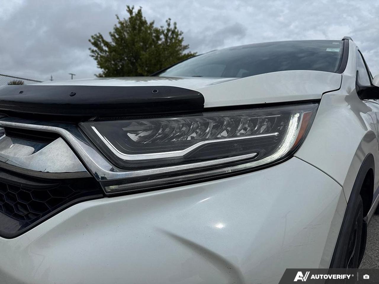 2017 Honda CR-V Touring POWER SUNROOF | APPLE CARPLAY/ANDROID AUTO Photo